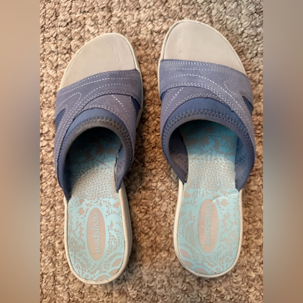 Easy Spirit Women's Blue and Cream Slide Sandals